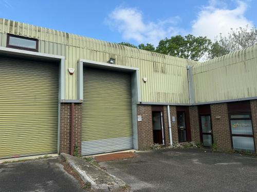 Unit 5 Ingoldmells Court, Leafield Industrial Estate, Corsham, SN13