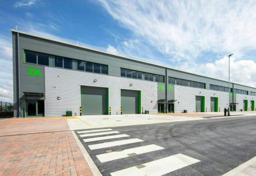 Unit 7B, Phase Mersey Reach Trade Park, Dunningsbridge Road, Switch Island, Liverpool, L30