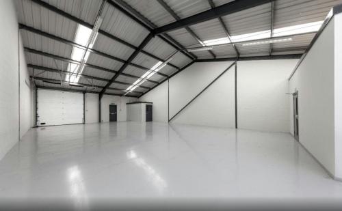 882 Plymouth Road, Slough, SL1