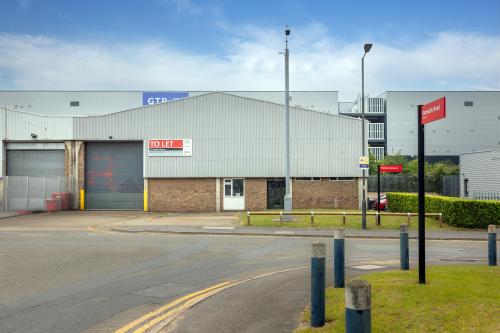 477 Malton Avenue, Slough, SL1