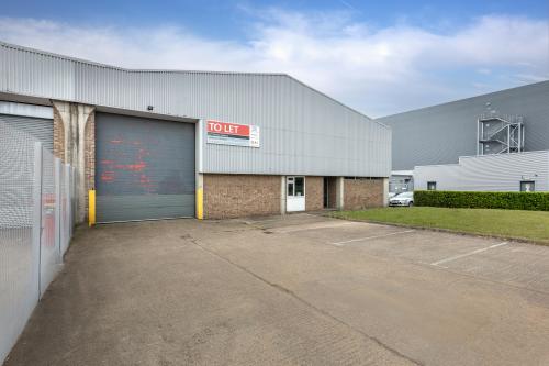 477 Malton Avenue, Slough, SL1
