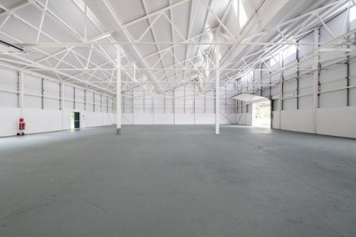 Units 6 & 7, Chalcroft Business Park, Burnetts Lane, West End, Southampton, SO30