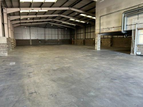 Unit 9, The io Centre, River Road, Barking, IG11