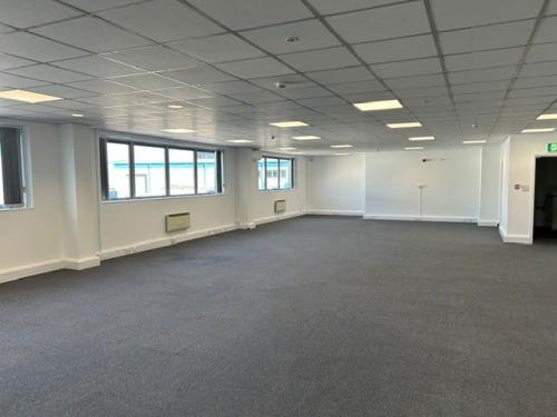 Unit 9, The io Centre, River Road, Barking, IG11