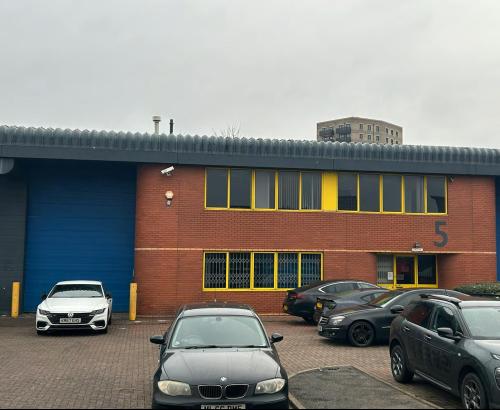 Unit 5, Abbey Road Industrial Estate, Commercial Way, Park Royal, London, NW10