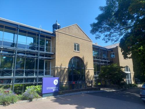 Stoneham Gate, Stoneham Park, Stoneham Lane, Eastleigh, SO50