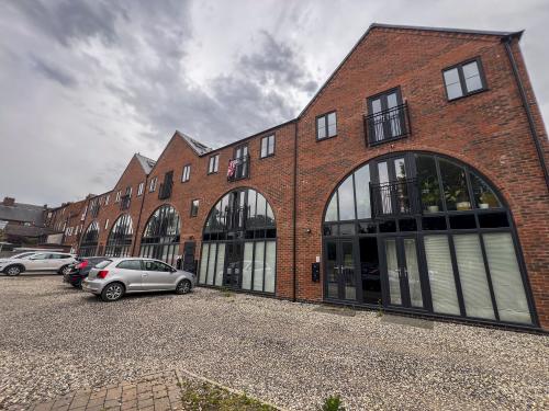The Moorings, Wharf Yard, Hinckley, LE10