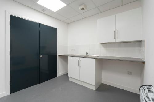 Unit 2, Trade City Bracknell, Western Road, Bracknell, RG12