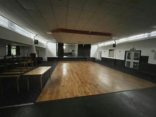Former Woodside Community Centre, 48 The Brow, Leavesden, WD25