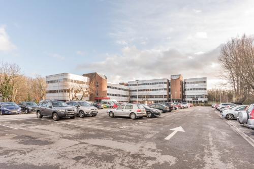 Langstone Gate, Solent Road, Havant, PO9