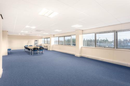 Langstone Gate, Solent Road, Havant, PO9