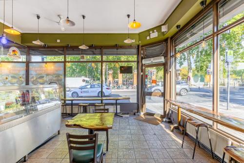 Unit 1, 296 Seven Sisters Road, 296 Seven Sisters Road, Finsbury Park, London, N4