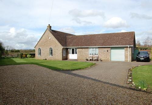 The Hawthorns, 1 The Paddocks, Potterhanworth, Lincoln, LN4