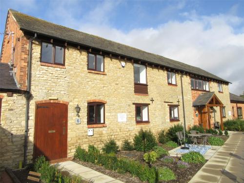 Lodge Farm Business Centre, Castlethorpe, Milton Keynes, MK19