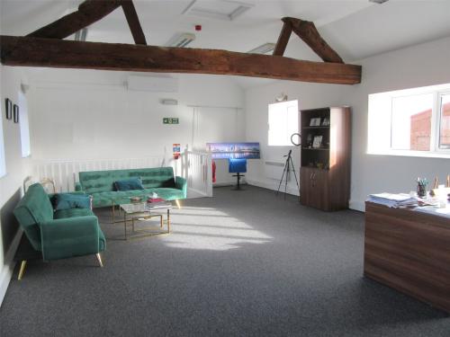 Lodge Farm Business Centre, Castlethorpe, Milton Keynes, MK19