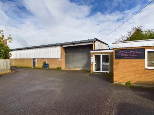 20 Midland Road, Thrapston, NN14