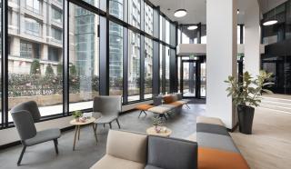 Metro, Queen Caroline Street, Hammersmith, London, W6