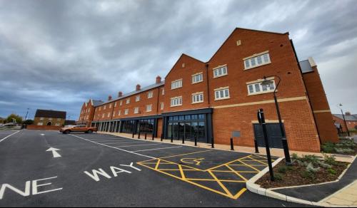 Radstone Fields Local Centre, Poppyfields Way, Brackley, NN13