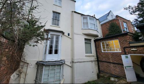 Spencer House, 3 Spencer Road, Northampton, NN1