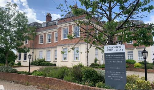Braywick House, Maidenhead, SL6