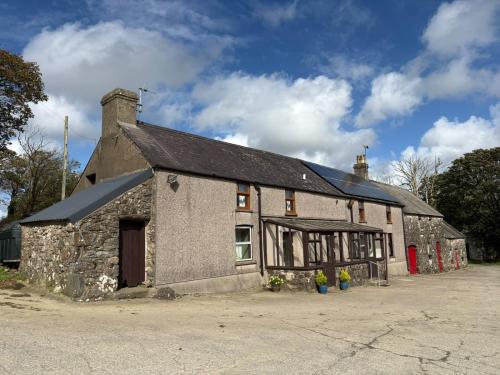 217 Acres Henne Fawr, Clarbeston Road, Tufton, Haverfordwest, SA63