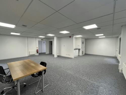15 Cromwell House, Cromwell Business Park, Chipping Norton, OX7
