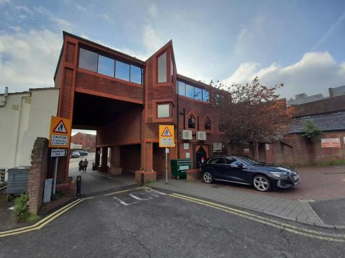 Access House, 25-29 Church Street, Basingstoke, RG21