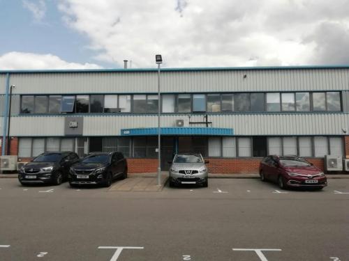 Unit 2, The Maple Centre, Downmill Road, Bracknell, RG12