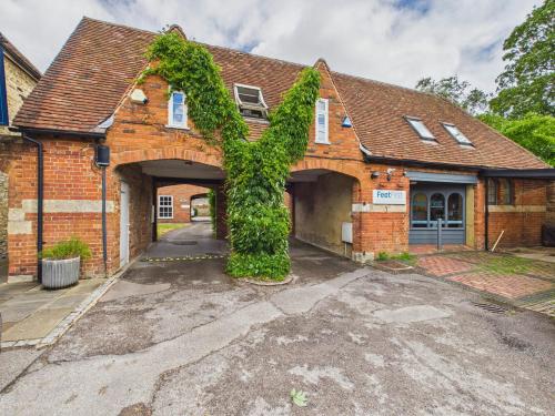 The Old Dairy, 13A Upper High Street, Thame, OX9