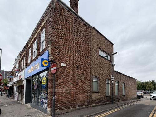 50 The Broadway, Stanmore, HA7