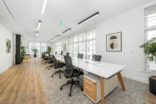 15 King Street, St James, London, SW1A