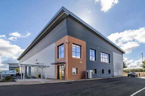 Unit 3, Apex Park, Leighton Buzzard, LU7