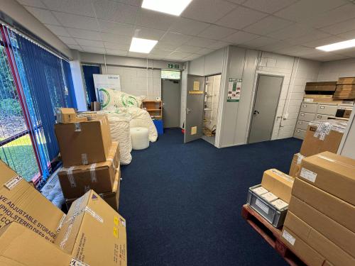 Unit 4, Stratfield Park, Elettra Avenue, Waterlooville, PO7