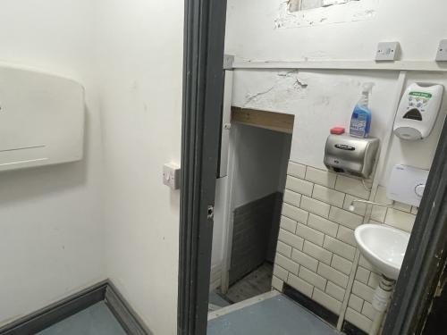 Unit 34-36 The Arcade, Broadmead, The Arcade, Bristol, BS1