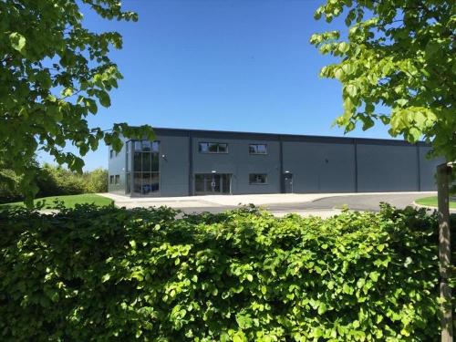 Unit 1, Easter Inch Industrial Estate, Bathgate, EH48