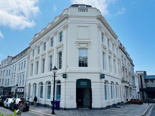 11 Whimple Street, Plymouth, PL1