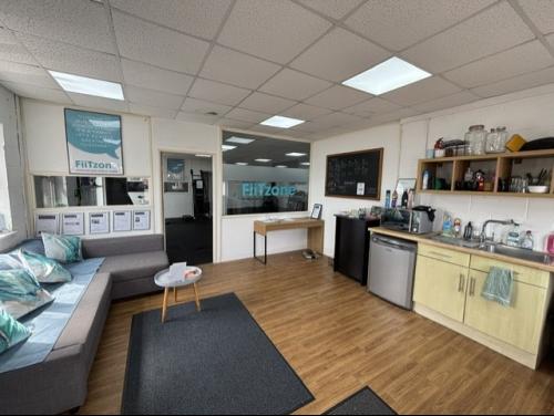 Unit 23, Hove Enterprise Centre, Basin Road North, Portslade, BN41