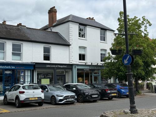 3 Bakery Court, London End, Beaconsfield, HP9