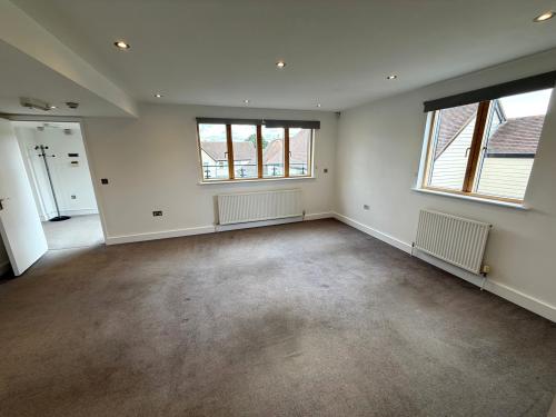 3 Bakery Court, London End, Beaconsfield, HP9