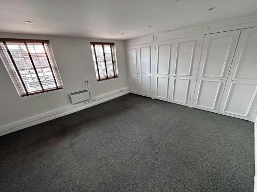 103 High Street, Thame, OX9
