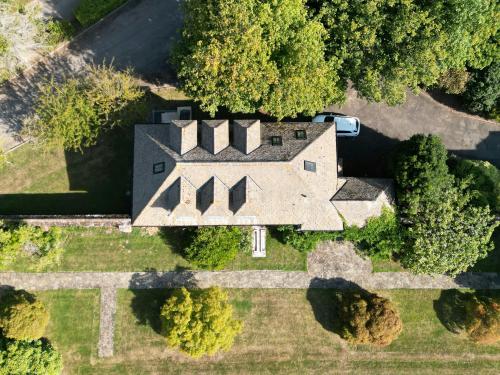 Library Court, Ivorys Drive, Cowfold, Horsham, RH13