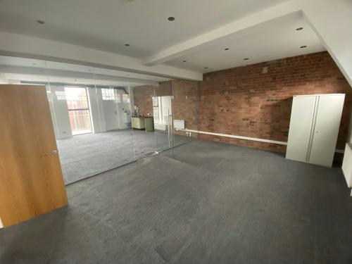 6-8 The Headrow, Leeds, LS1