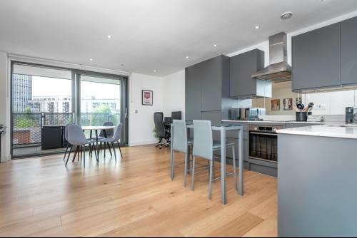 Flat 9 Colorama House, Southwark, London, SE1
