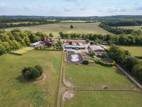 Ermyn Lodge, Shepherds Walk, Epsom, KT18