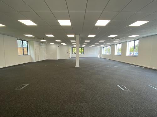 253, Capability Green, Luton, LU1