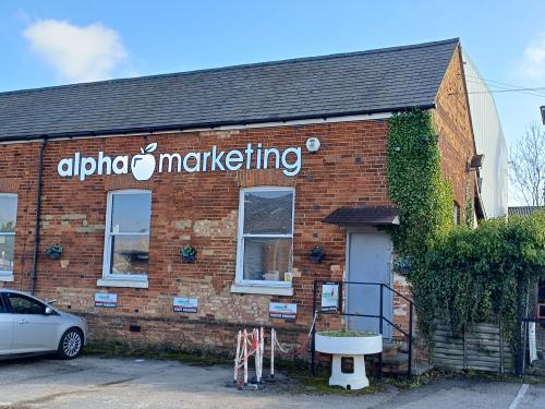 Office, 3 Boss Avenue, Leighton Buzzard, LU7