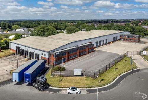 Unit L1-L3, Lyntown Trading Estate, Eccles, Manchester, M30