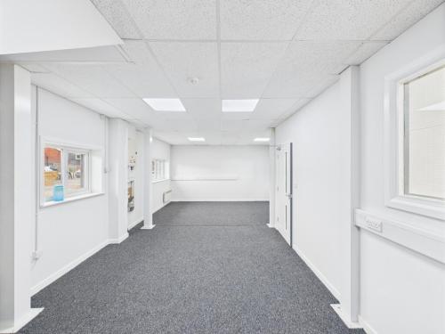 20 & 20A Accord Place, Telford Road, Ellesmere Port, CH65