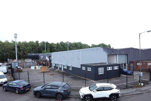 20 & 20A Accord Place, Telford Road, Ellesmere Port, CH65