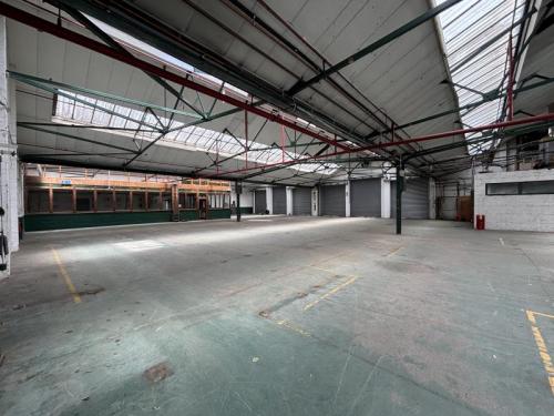 118-120 Garratt Lane, Wandsworth, London, SW18